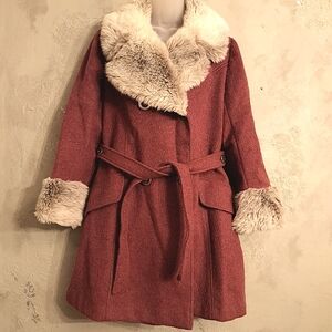VINTAGE C.W.C INDUSTRIES FAUX FUR WINE / MAUVE PINK PENNY LANE STYLE BELTED COAT